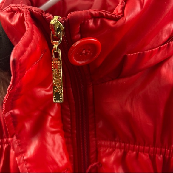 Y2K South Pole Size L Cropped Red Jacket Coat Fur Trim Hood And Gold Accents - Picture 4 of 15